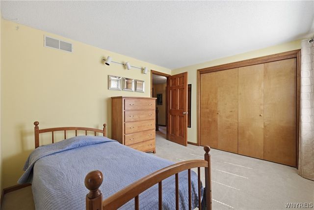 8 Sable Run, Amherst, NY 14051