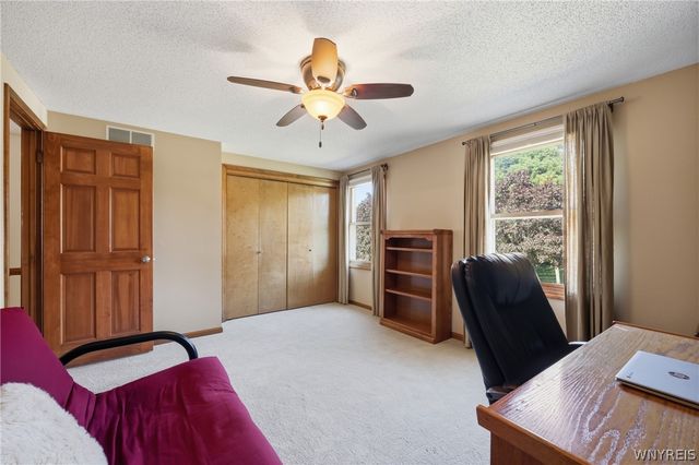 8 Sable Run, Amherst, NY 14051