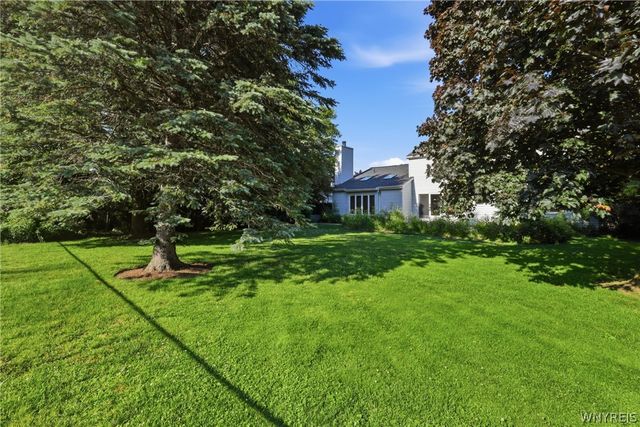 8 Sable Run, Amherst, NY 14051