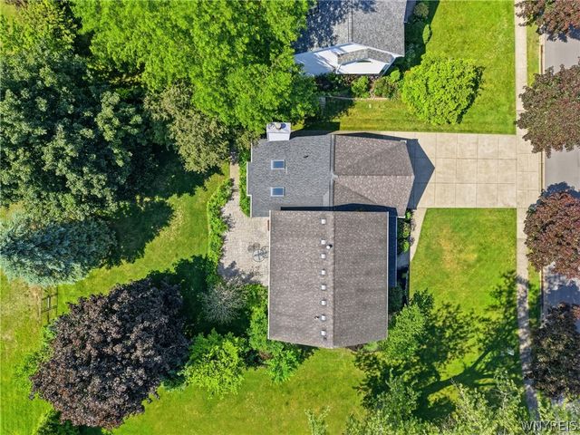 8 Sable Run, Amherst, NY 14051