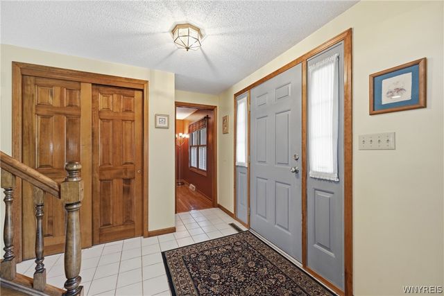 8 Sable Run, Amherst, NY 14051