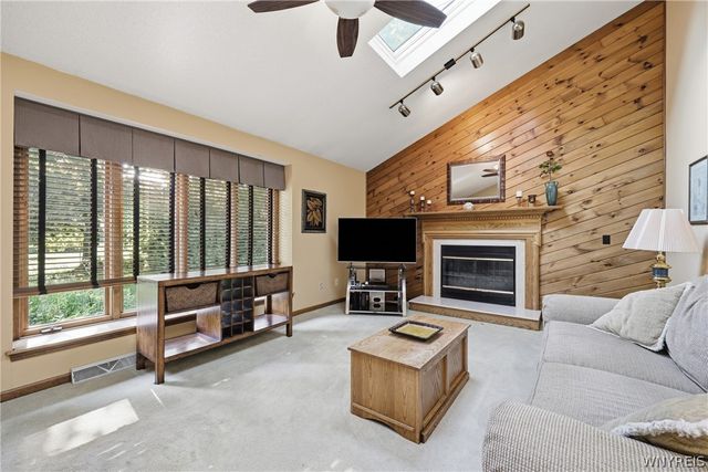 8 Sable Run, Amherst, NY 14051