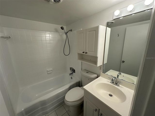 3200 FAIRWAY LANE 2, Orlando, FL 32804