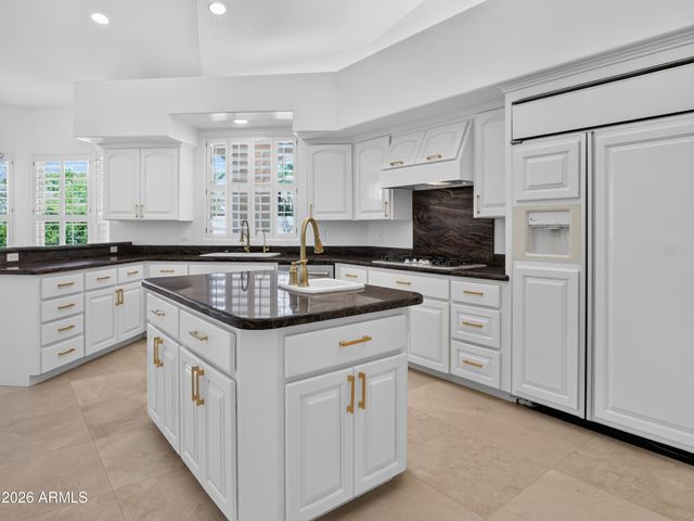 12174 E IRONWOOD Drive, Scottsdale, AZ 85259