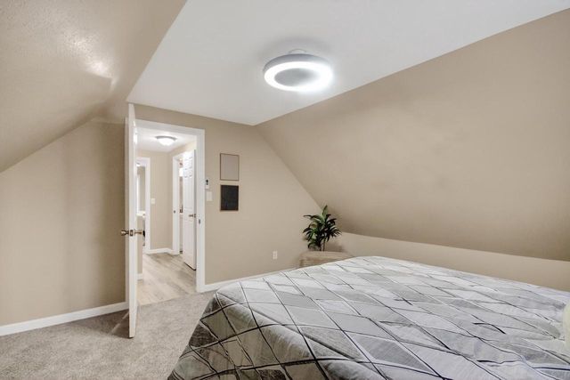 3015 N 75th STREET, Milwaukee, WI 53210