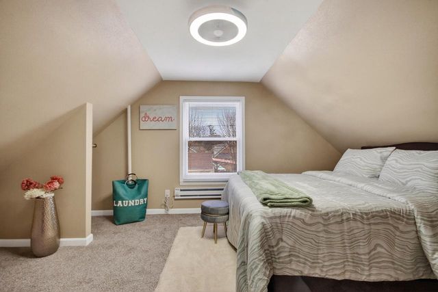 3015 N 75th STREET, Milwaukee, WI 53210