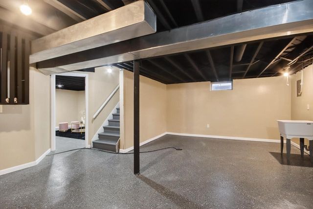 3015 N 75th STREET, Milwaukee, WI 53210