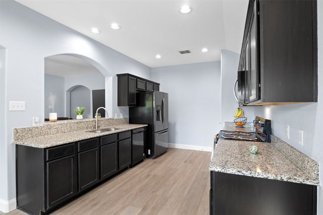 1318 Exeter Avenue, Dallas, TX 75216