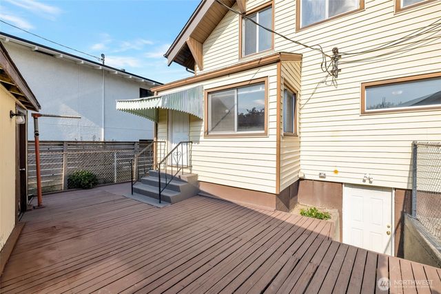 3057 19th Avenue S, Seattle, WA 98144