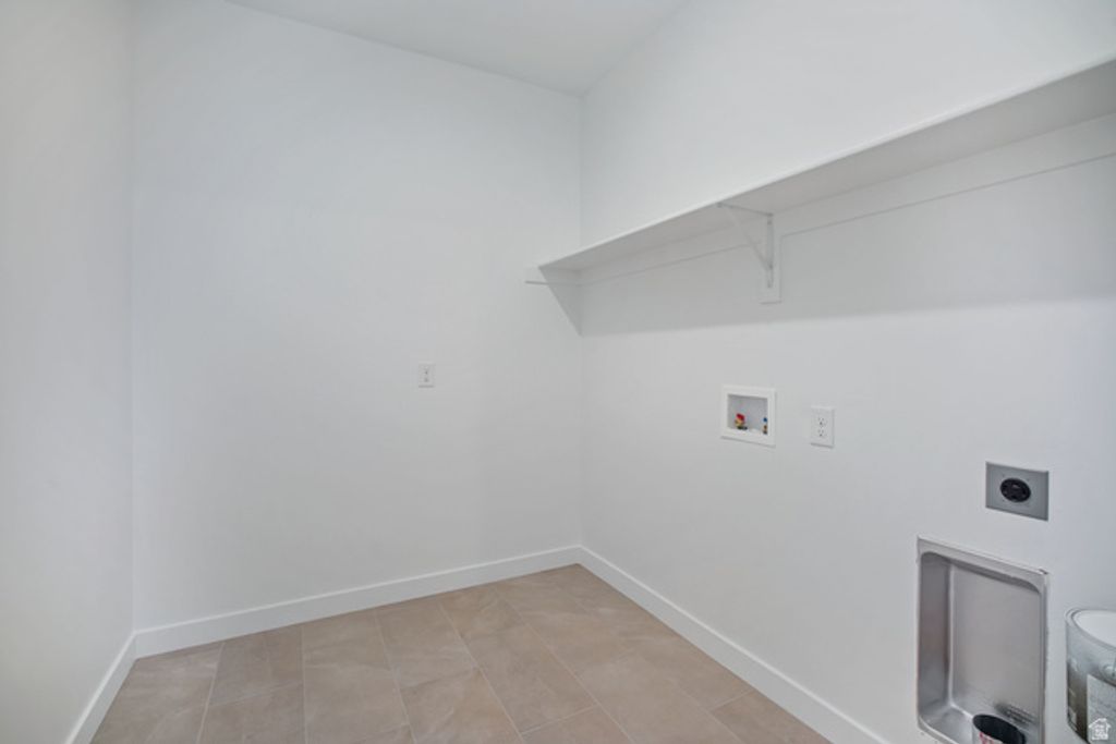 Image 18 of property listing at 677 S MAXWELL DR #604, Grantsville, UT 84029