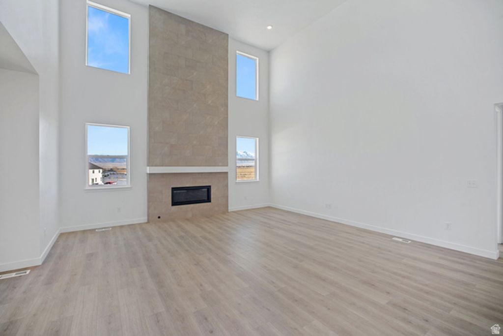 Image 5 of property listing at 677 S MAXWELL DR #604, Grantsville, UT 84029