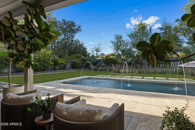 3550 E OREGON Avenue, Phoenix, AZ 85018