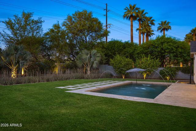 3550 E OREGON Avenue, Phoenix, AZ 85018