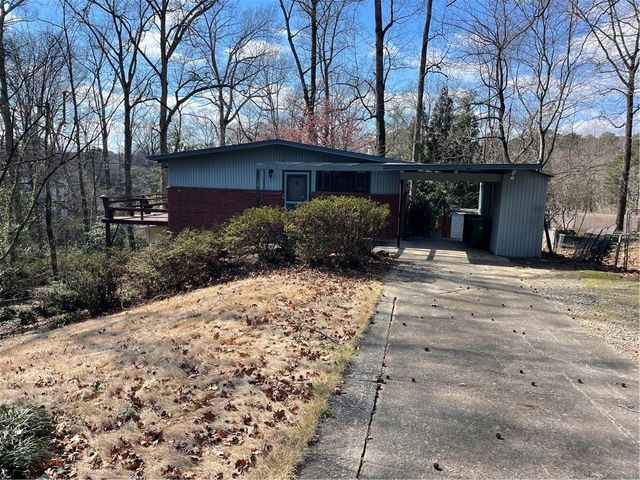 2506 Wawona NE Drive, Brookhaven, GA 30319