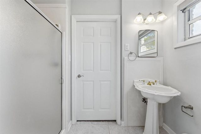 4336 Ashland Street, Lake Charles, LA 70605