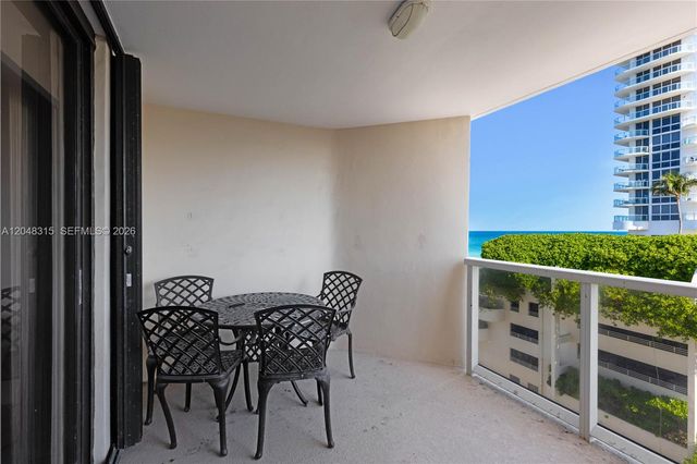 6423 Collins Ave 703, Miami Beach, FL 33141