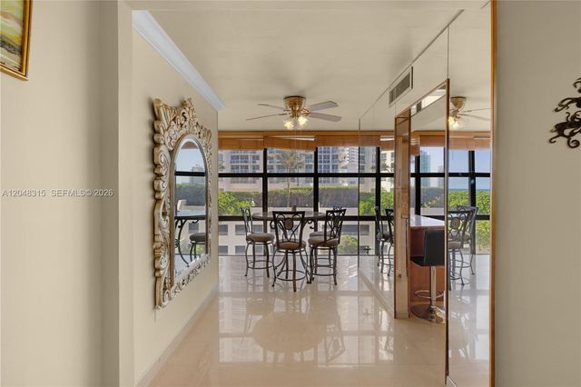 6423 Collins Ave 703, Miami Beach, FL 33141