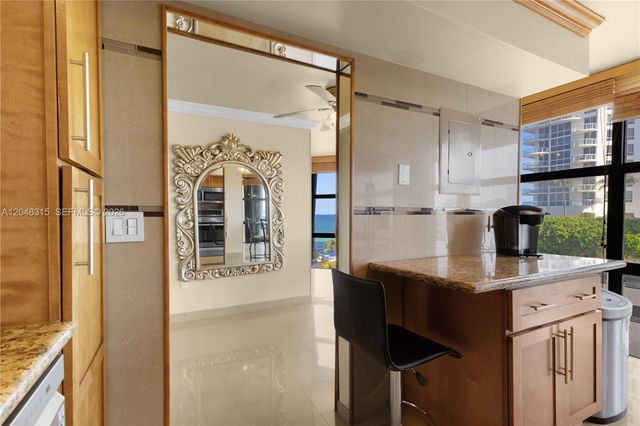 6423 Collins Ave 703, Miami Beach, FL 33141