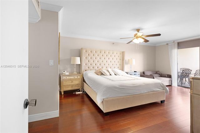 6423 Collins Ave 703, Miami Beach, FL 33141
