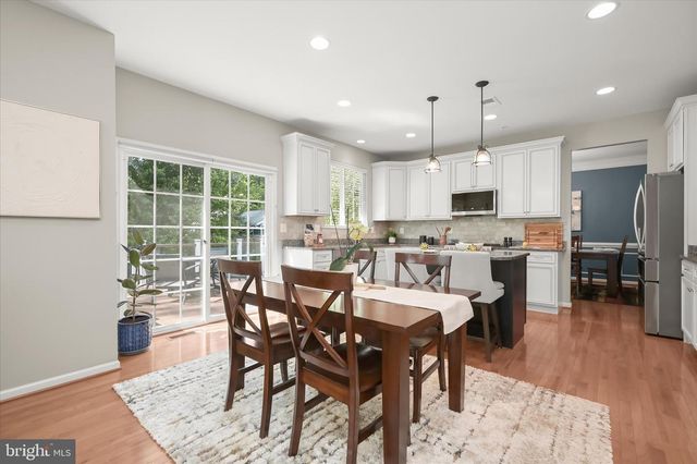 7111 KINGS POINT WAY, Columbia, MD 21046