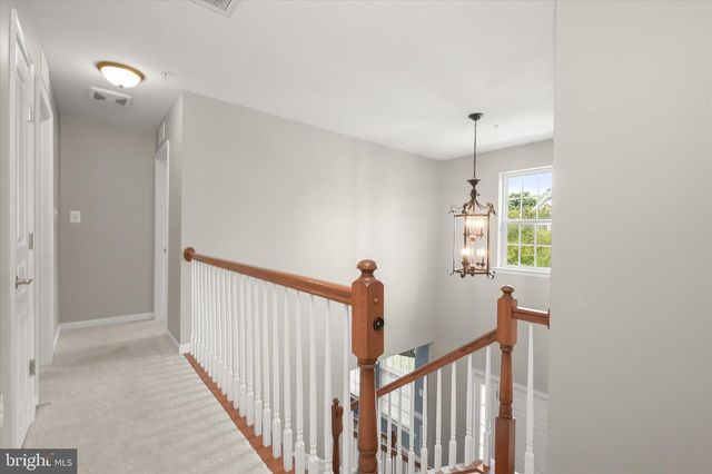 7111 KINGS POINT WAY, Columbia, MD 21046