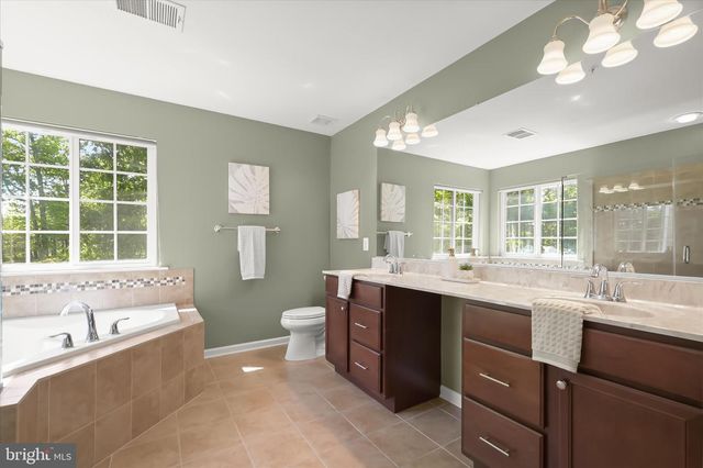 7111 KINGS POINT WAY, Columbia, MD 21046