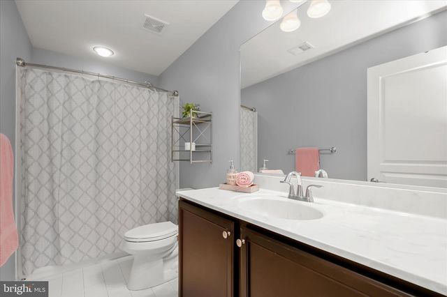 7111 KINGS POINT WAY, Columbia, MD 21046