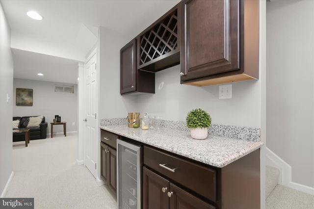 7111 KINGS POINT WAY, Columbia, MD 21046