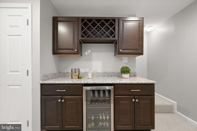 7111 KINGS POINT WAY, Columbia, MD 21046