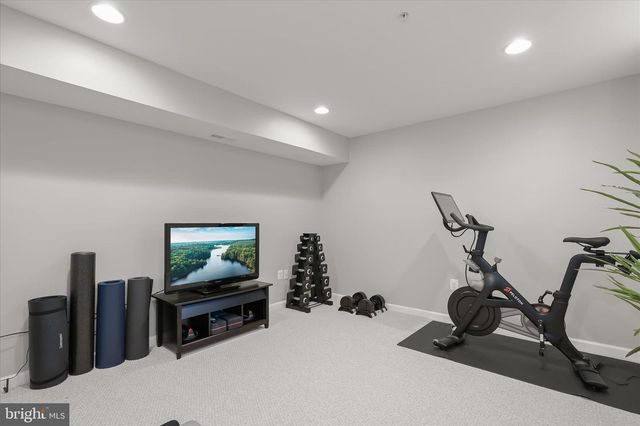 7111 KINGS POINT WAY, Columbia, MD 21046