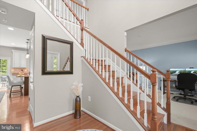 7111 KINGS POINT WAY, Columbia, MD 21046