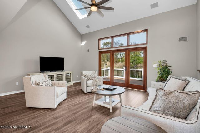 450 E Bay Avenue, Barnegat, NJ 08005