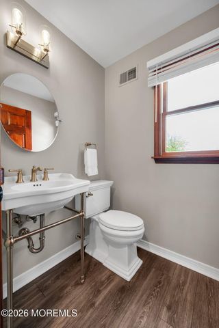 450 E Bay Avenue, Barnegat, NJ 08005