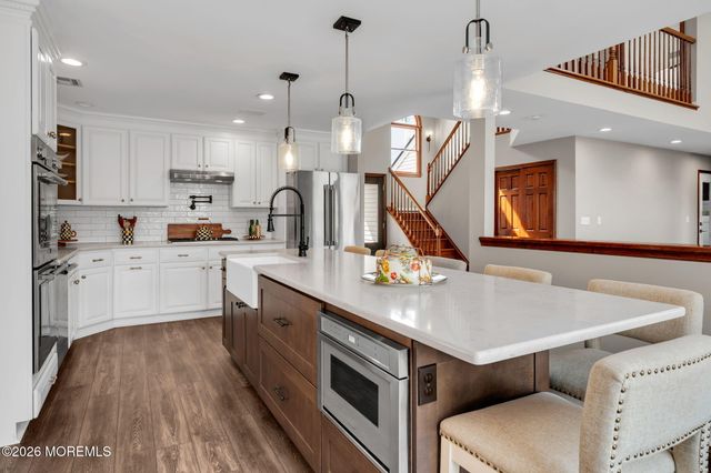 450 E Bay Avenue, Barnegat, NJ 08005