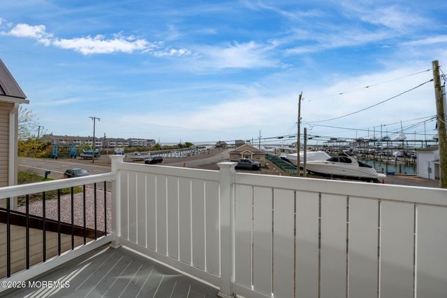 450 E Bay Avenue, Barnegat, NJ 08005