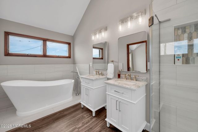 450 E Bay Avenue, Barnegat, NJ 08005
