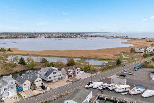 450 E Bay Avenue, Barnegat, NJ 08005