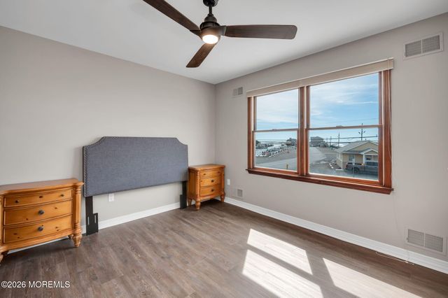450 E Bay Avenue, Barnegat, NJ 08005