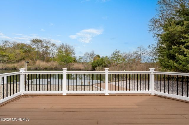 450 E Bay Avenue, Barnegat, NJ 08005