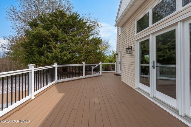 450 E Bay Avenue, Barnegat, NJ 08005