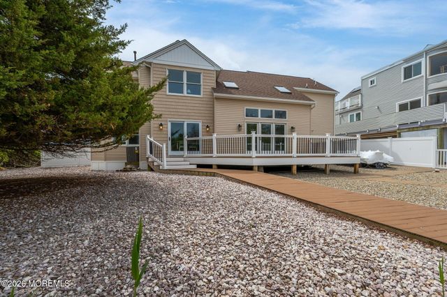 450 E Bay Avenue, Barnegat, NJ 08005