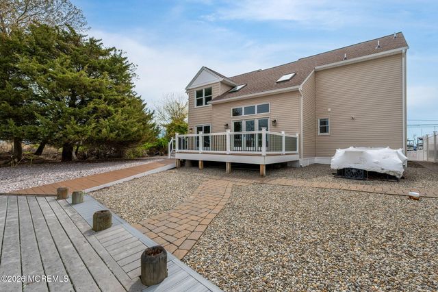 450 E Bay Avenue, Barnegat, NJ 08005