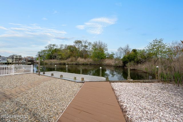 450 E Bay Avenue, Barnegat, NJ 08005
