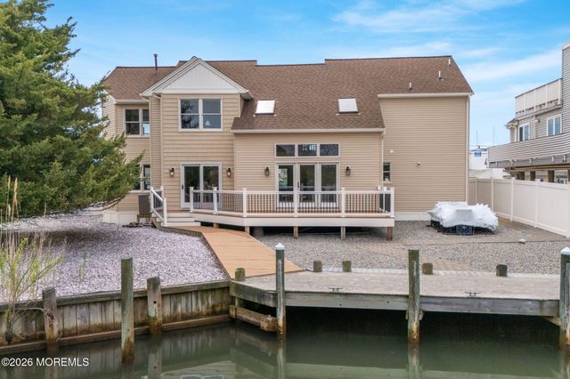 450 E Bay Avenue, Barnegat, NJ 08005