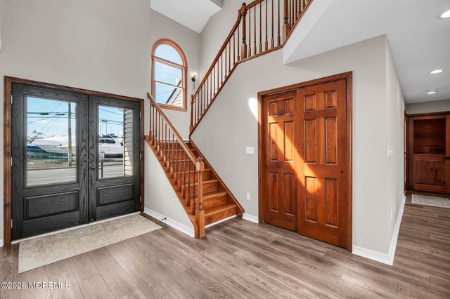 450 E Bay Avenue, Barnegat, NJ 08005