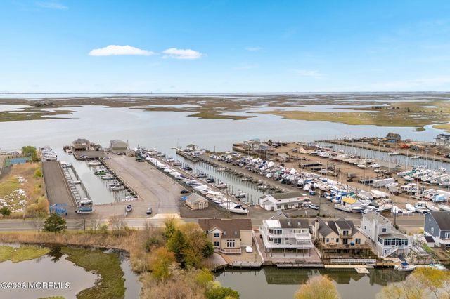 450 E Bay Avenue, Barnegat, NJ 08005