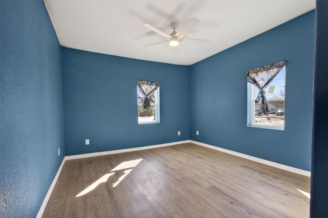 603 E Willingham Street, Cleburne, TX 76031