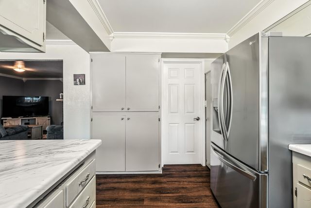 3442 Thomas Avenue, Anderson, CA 96007
