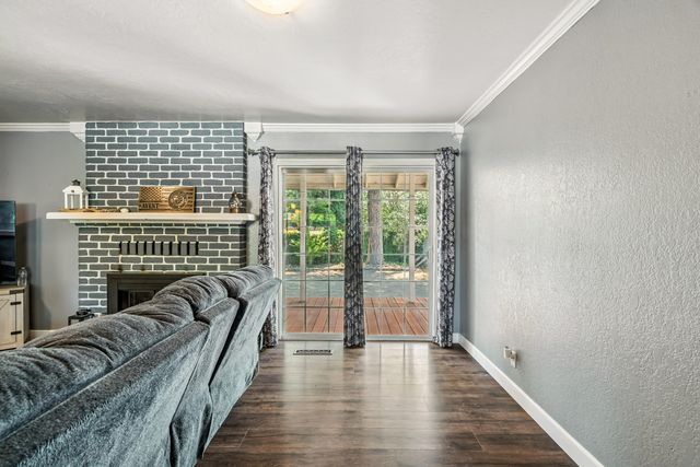 3442 Thomas Avenue, Anderson, CA 96007
