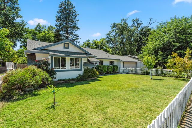 3442 Thomas Avenue, Anderson, CA 96007